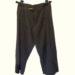 SUGOI cropped pants size medium Bicycle Outdoor Hiking Lightweight
